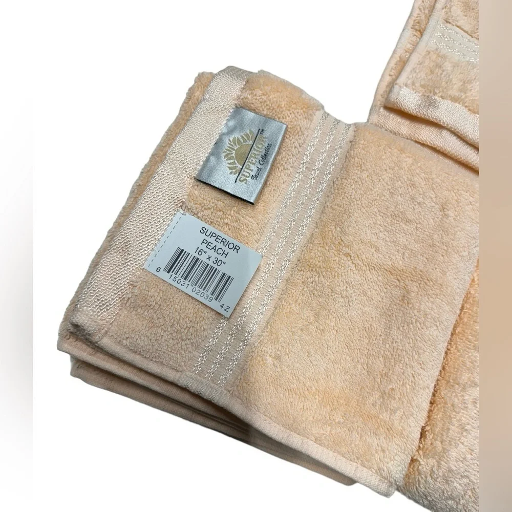 NWT pack of 3, 16” x 30” superior peach colored superior towel collection towels
